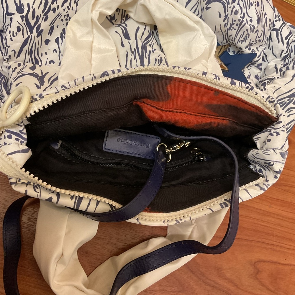 See By Chloe Navy and White Horse Print Puffy Joyrider Tote Bag - Picture 9 of 12